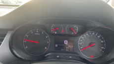 Vauxhall Crossland 1.2 Turbo Design 5dr Petrol Hatchback